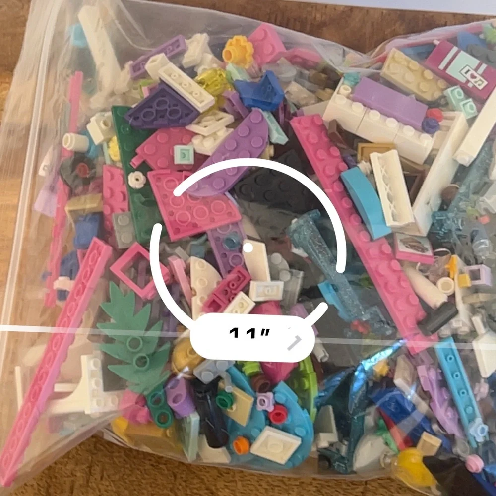 - Lego friends frozen loose pieces